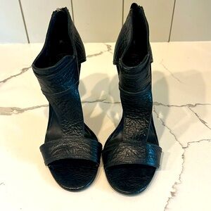 TORY BURCH black zip up heels, size 8.5